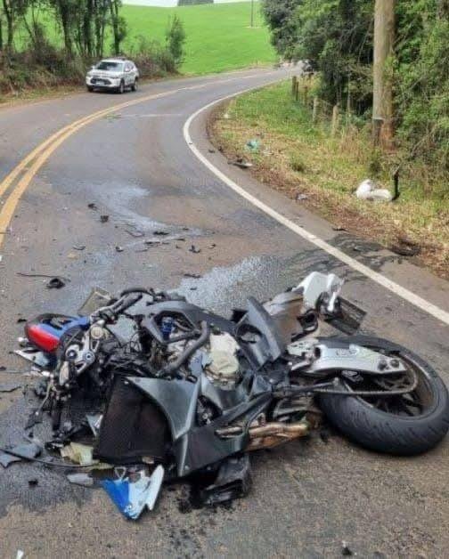 Much pain and sadness, Dies in a very serious accident3 the dear pi… see more in comment
